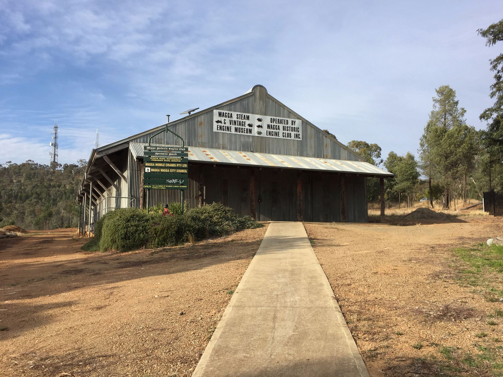 Rowan NSW Accommodation Sunshine Coast