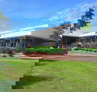 Beresfield Golf Mini Golf and FootGolf Course - Accommodation Sunshine Coast