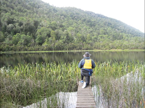 Lake Gordon - Lake Pedder - Strathgordon - Accommodation Sunshine Coast 2
