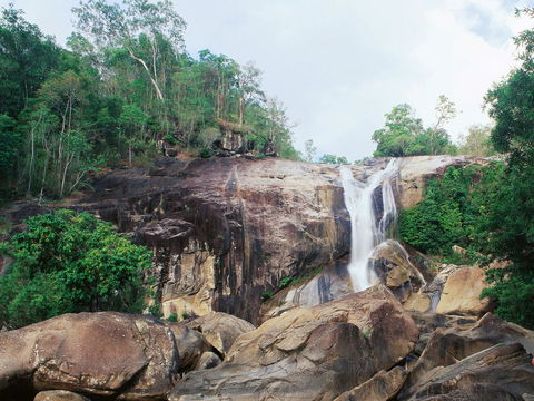 Murray Falls, Girramay National Park - Accommodation Sunshine Coast 1