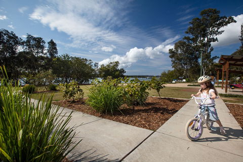 Russell Island (Canaipa) - Accommodation Sunshine Coast 1