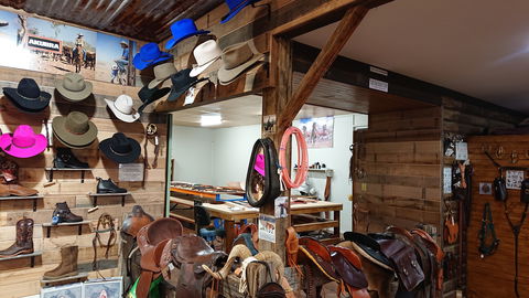 Simon Martin Whips & Leathercraft - Accommodation Sunshine Coast 2