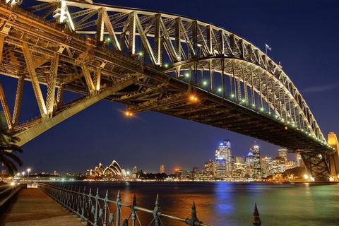 Dinner Christmas Party! Nov&Dec - Accommodation Sunshine Coast 2
