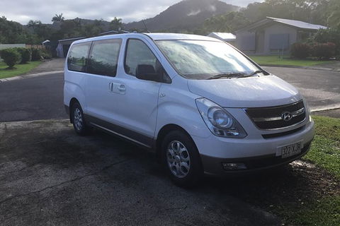 IMAX Private Transfer 7 Guests Cairns Airport To Hotels In Cairns City - Accommodation Sunshine Coast 1