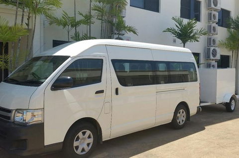 Airport Transfer To Or From Cairns Hotels For Up To 13 People (7am-10pm) - Accommodation Sunshine Coast 0