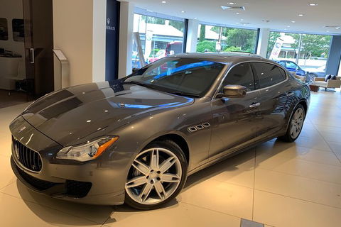 Maserati Quattroporte Limousine Transfer Cairns Airport To City - Accommodation Sunshine Coast 1