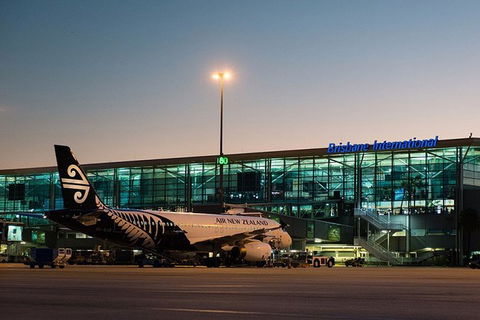 Brisbane Airport To Sunshine Coast Private Transfer - 4 Seat Vehicle - Accommodation Sunshine Coast 7