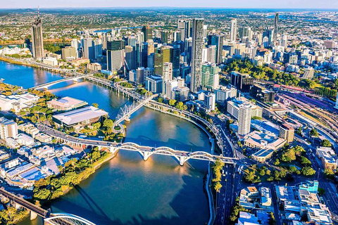 Brisbane Airport Transfers : Brisbane Airport BNE To Brisbane In Luxury Car - Accommodation Sunshine Coast 1
