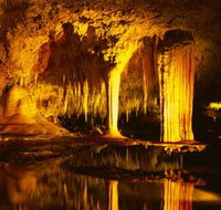 Lake Cave - Accommodation Sunshine Coast