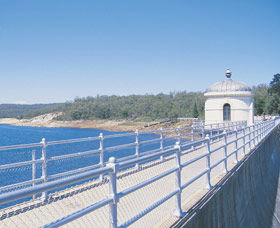 Mundaring Weir - Accommodation Sunshine Coast 0