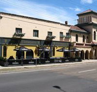 Ferntree Gully Hotel - Accommodation Sunshine Coast