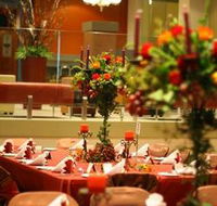 Forest Inn Hotel - Accommodation Sunshine Coast