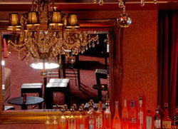 St James Hotel - Accommodation Sunshine Coast 0
