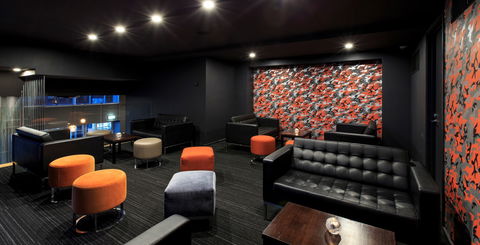 Watermark Docklands - Accommodation Sunshine Coast 4