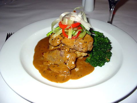 Zino Restaurant Pizzeria - Accommodation Sunshine Coast 1
