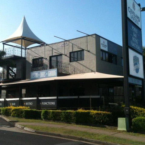 Cleveland Tavern - Accommodation Sunshine Coast 4