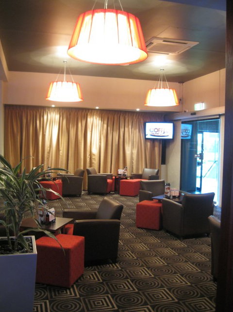 Cleveland Tavern - Accommodation Sunshine Coast 7