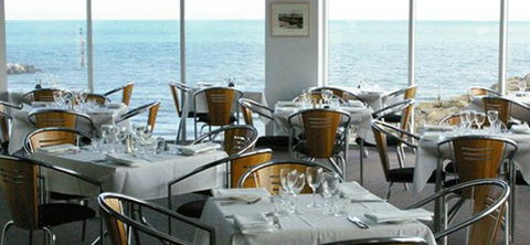 Sammys On The Marina - Accommodation Sunshine Coast 1