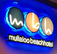 Mullaloo Beach Hotel - Accommodation Sunshine Coast