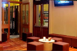 Albion Place Hotel - Accommodation Sunshine Coast 1