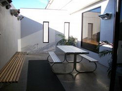 Black Stallion Hotel - Accommodation Sunshine Coast 3