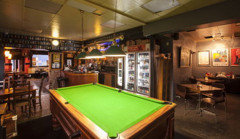 The Fox Hotel - Accommodation Sunshine Coast 4