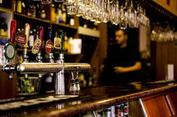 Robert Burns Hotel - Accommodation Sunshine Coast 0