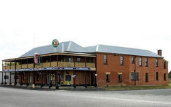 Bundarra Hotel - Accommodation Sunshine Coast 0