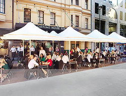 Customs House Bar - Accommodation Sunshine Coast 0