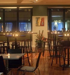 Strattons Hotel - Accommodation Sunshine Coast 1