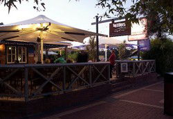 Settlers Tavern - Accommodation Sunshine Coast 1