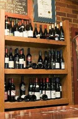 Settlers Tavern - Accommodation Sunshine Coast 2