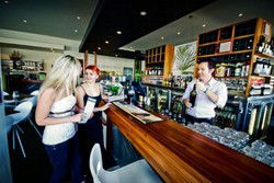 Henry Rous Tavern Hotel - Accommodation Sunshine Coast 3
