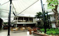 Central Hotel - Accommodation Sunshine Coast 3
