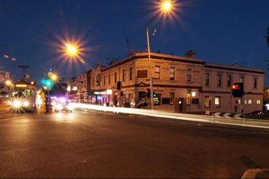 Three Crowns Hotel - Accommodation Sunshine Coast 0
