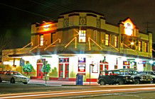 Sir Joseph Banks Hotel - Accommodation Sunshine Coast 3