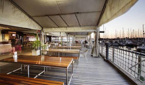 Kawana Waters Hotel - Accommodation Sunshine Coast 1