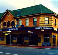 Queens Arms Hotel - Accommodation Sunshine Coast