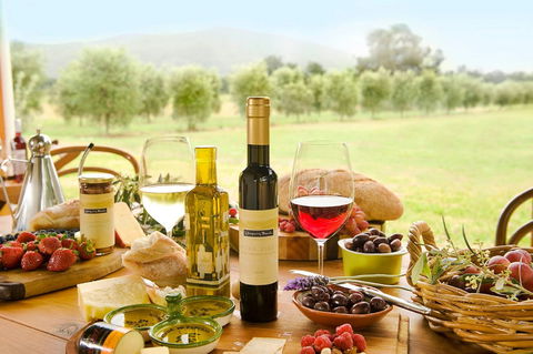 Whispering Brook Olive Long Table Luncheon - Accommodation Sunshine Coast 2