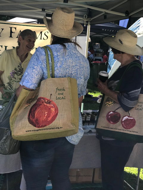 Orange Farmers Market - Accommodation Sunshine Coast 2
