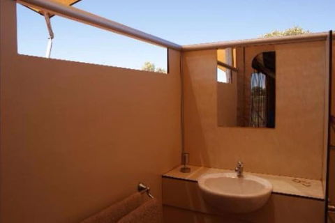 Karijini Eco Retreat - Accommodation Sunshine Coast 4