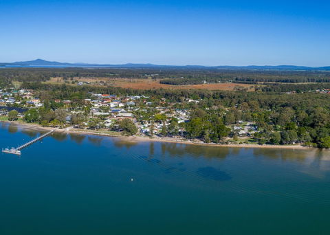 Blue Dolphin Holiday Resort - Accommodation Sunshine Coast 0