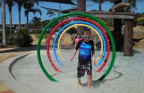 Blue Dolphin Holiday Resort - Accommodation Sunshine Coast 2