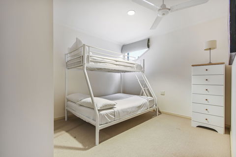 North Pier Hotel - Accommodation Sunshine Coast 2