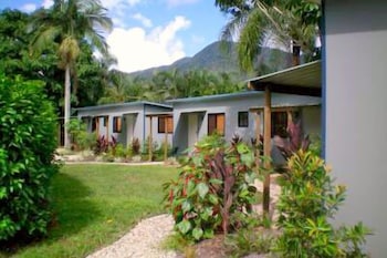 White Rock QLD Accommodation Sunshine Coast