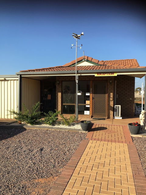 Airport Whyalla Motel - Accommodation Sunshine Coast 1