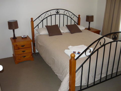 Sails Resort On Golden Beach - Accommodation Sunshine Coast 5