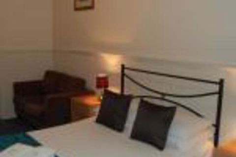 Jubilee Motor Inn - Accommodation Sunshine Coast 0