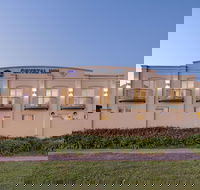 Best Western Crystal Inn - Accommodation Sunshine Coast