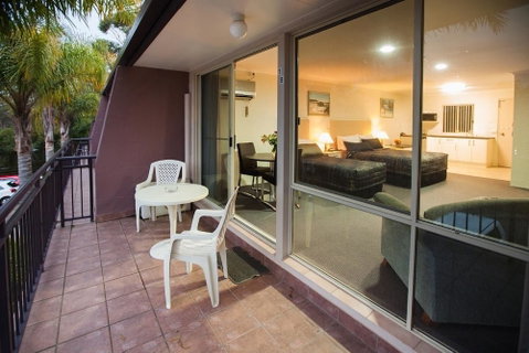 Fairway Motor Inn - Accommodation Sunshine Coast 1